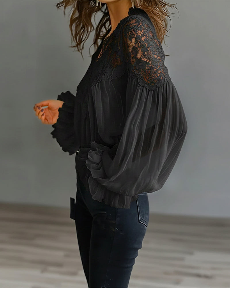 Laceva™  |  Women's Blouse with V-neck and puffed sleeves