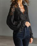 Laceva™  |  Women's Blouse with V-neck and puffed sleeves